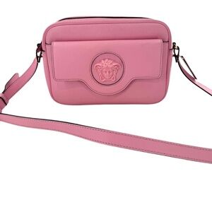 Stunning like NEW Versace La Medusa camera bag in bubblegum pink